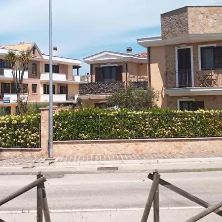 Casa de Férias Bed37 Porto SantʼElpidio